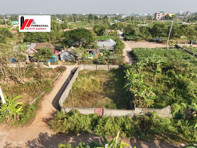 75/30ft Corner 5 Katha in Sector 10