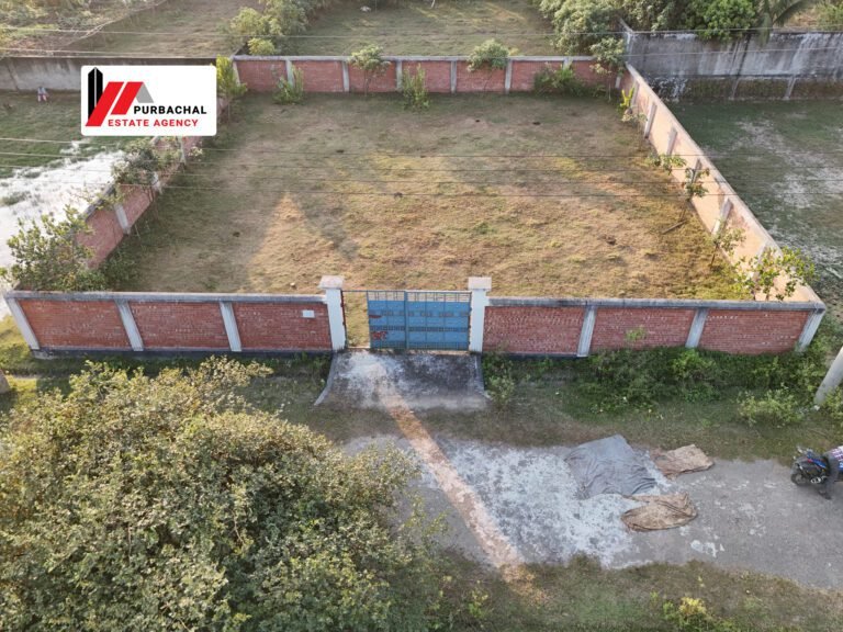 7.5 Katha Near Eco-park in Sector 11