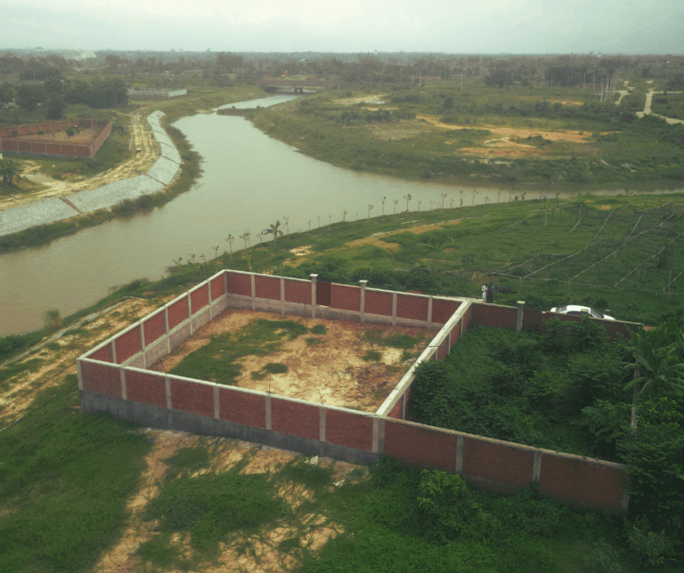 Lake View+Corner 10 Katha on 150ft