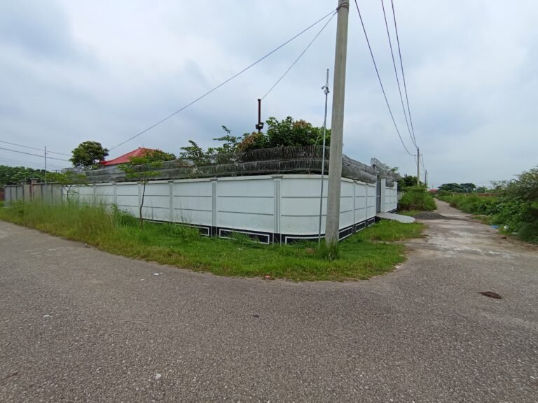 Corner 10 Katha Plot Near 300ft in Sector 1