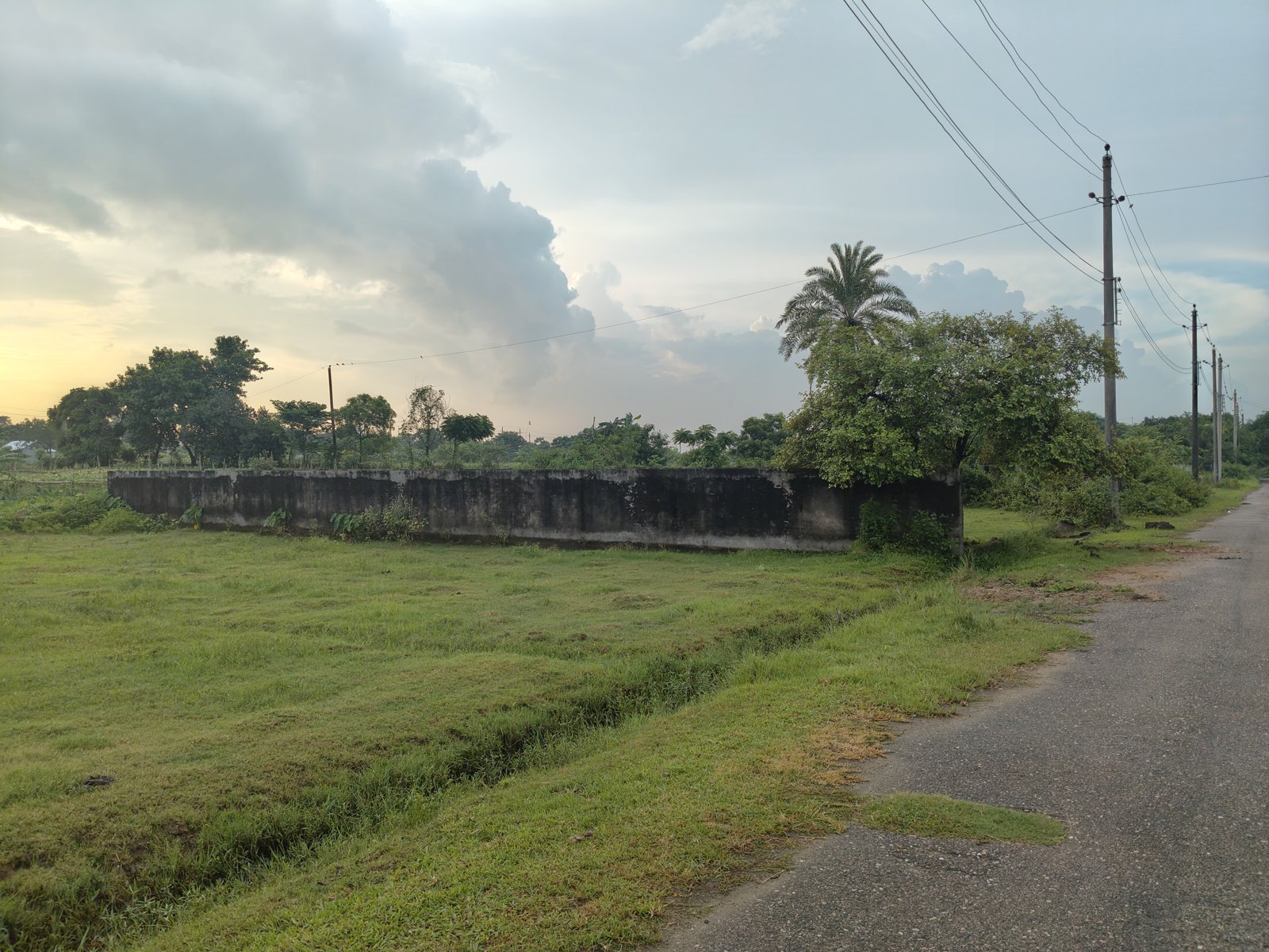 Road-side view of the 10 katha plot in Purbachal Sector 10